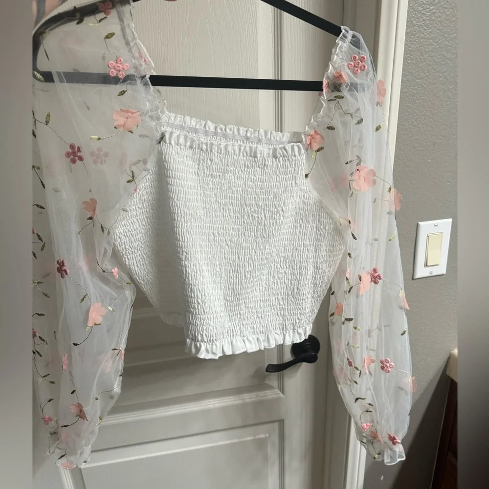 white floral shirred off the shoulder top mesh sleeves - Picture 1 of 5